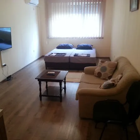 Zora Apartament Burgas